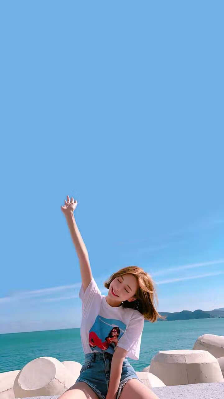 爱游戏电竞官网-英超“铁血战术”赢得球迷喝彩，英超直播李铁