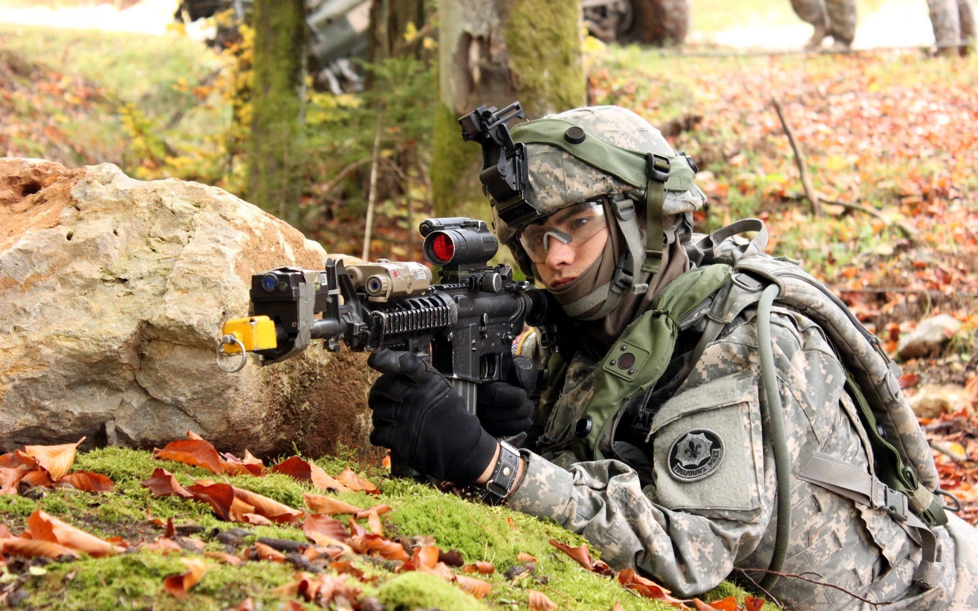 爱游戏娱乐平台-西布朗战胜西汉姆，英超保级形势出现一线希望，英超西布朗转让