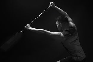 爱游戏体育-全民健身摄影作品展览走进体育馆大厅，体育运动摄影作品展